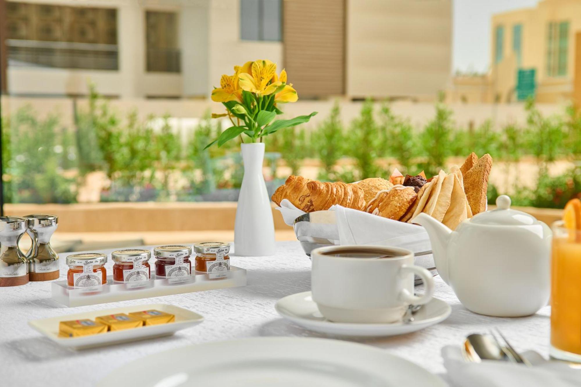 Mercure Riyadh Al Anoud Exterior photo