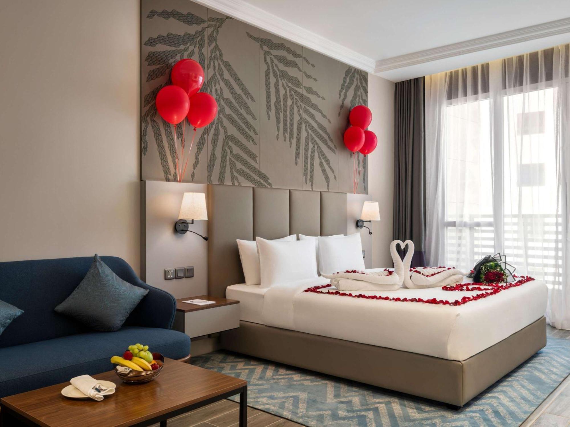 Mercure Riyadh Al Anoud Exterior photo